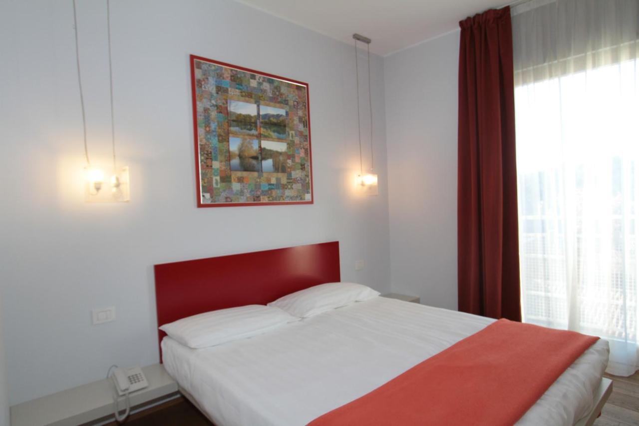 Hotel La Sosta Cisano Bergamasco Екстериор снимка